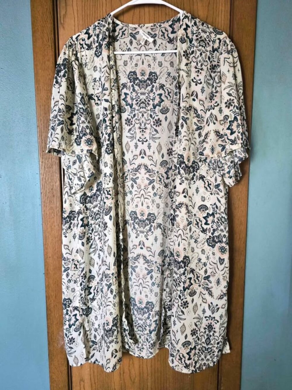 Size L Maurices Kimono Short Sleeve Duster Cardigan